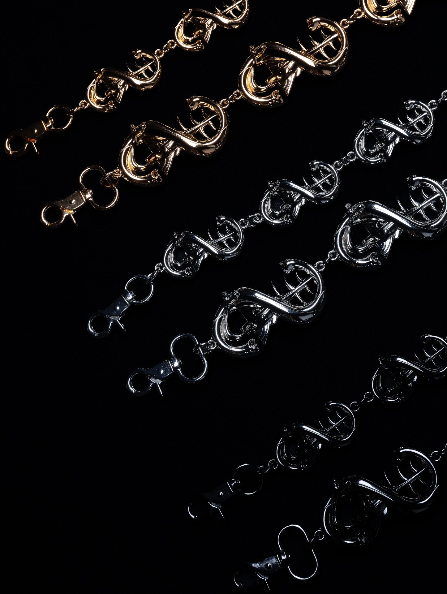 Dual Chains